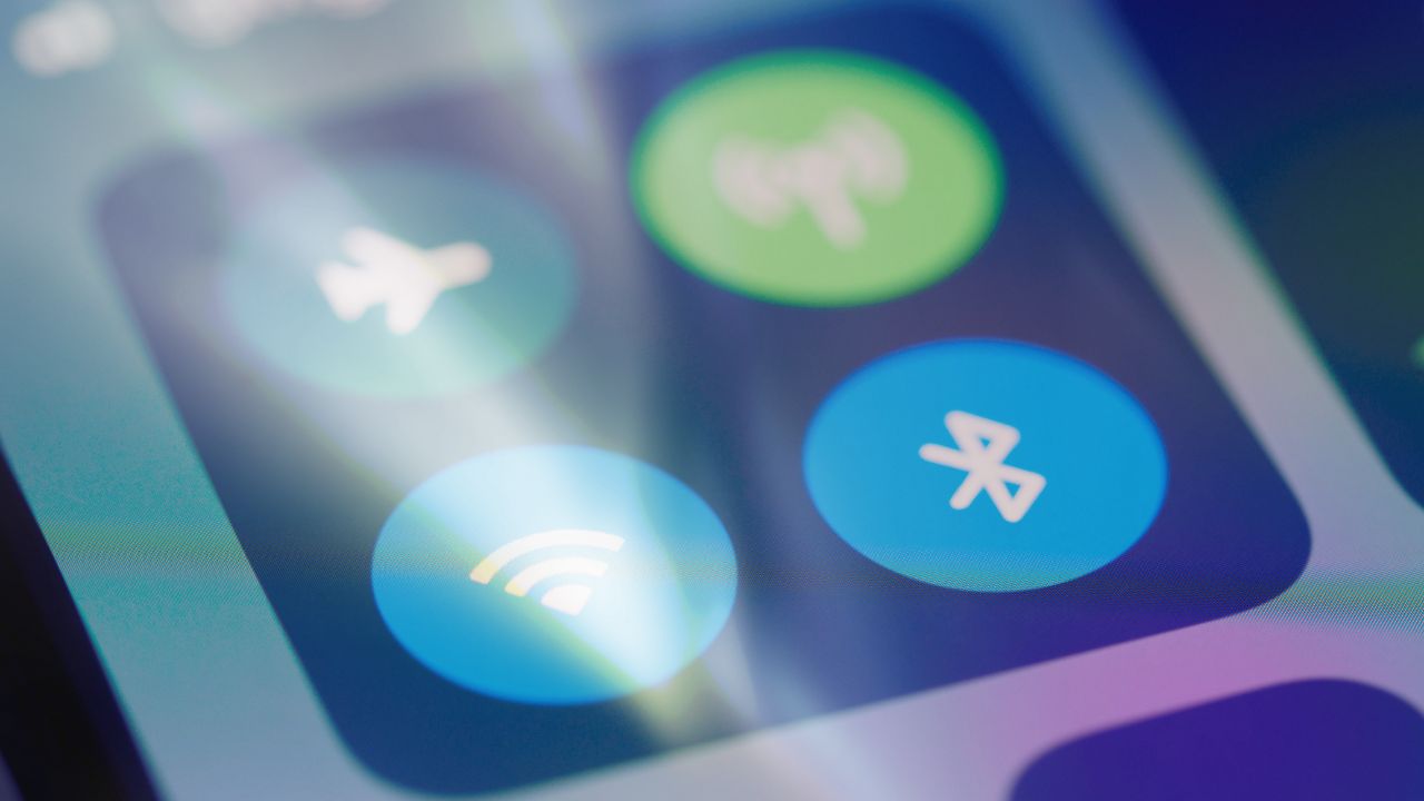 Bluetooth Latency Explained: The Gap Between Theory and Reality