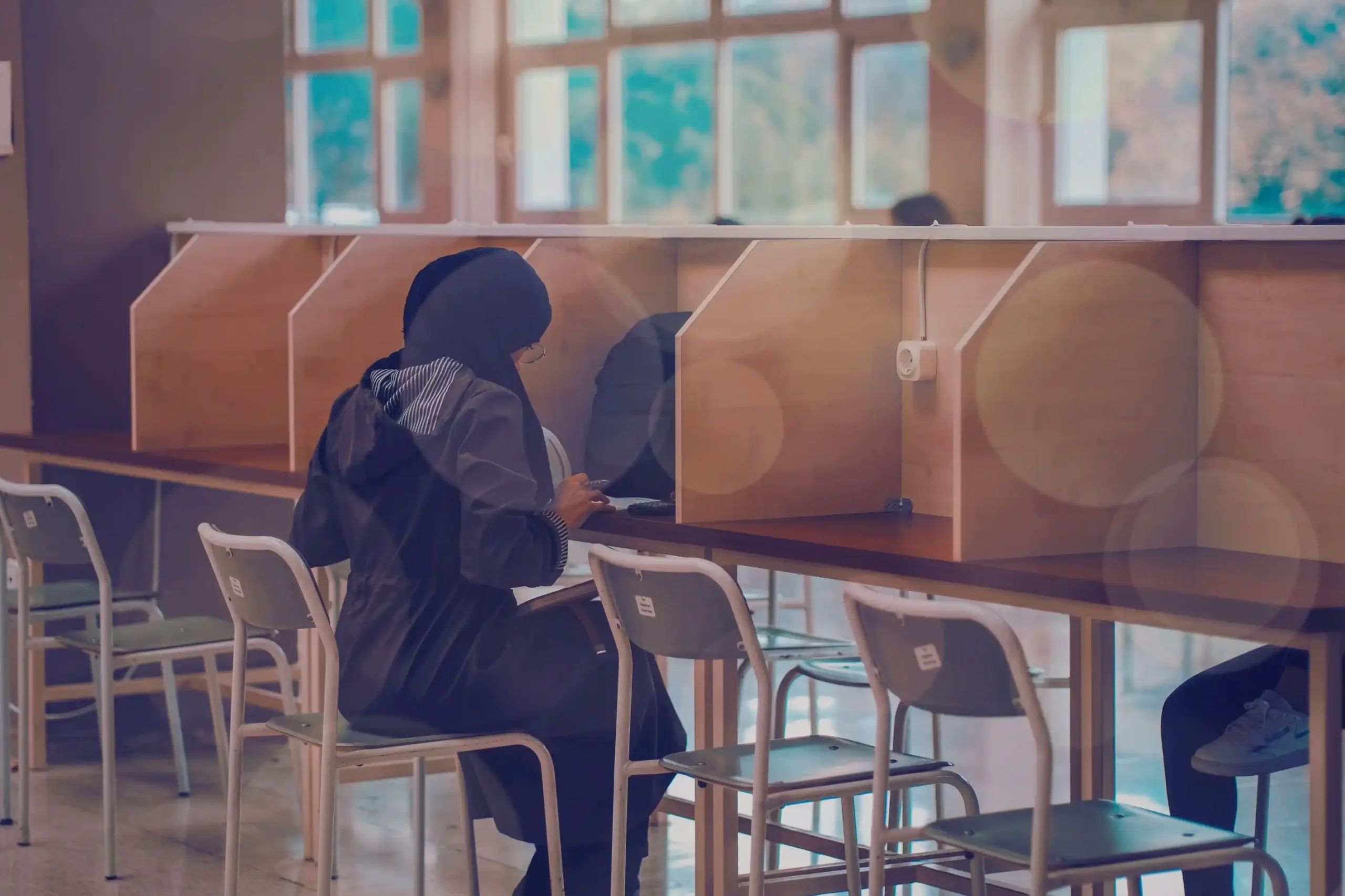 Students Who Use AI Every Day May Be Falling Behind